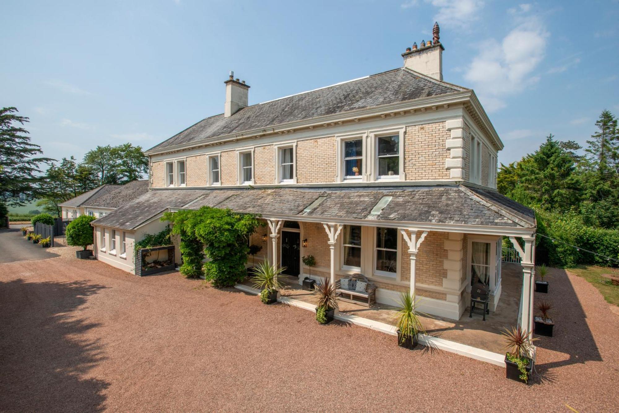 Beaconside House Villa Monkleigh Exterior photo